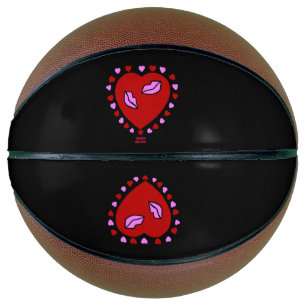 Ballon De Basket Basket-ball des Baisers de coeur