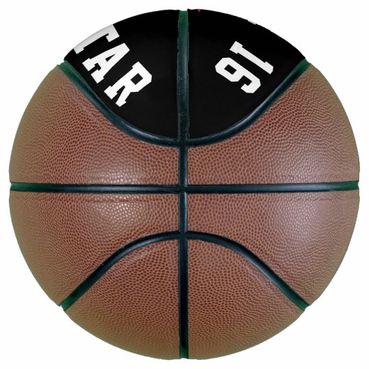 Ballon De Basket Étoile du centre rouge (Droite)