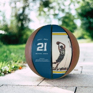 Ballon De Basket Numéro Jersey   Monogramme de graduation bleu et o