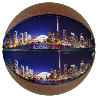 Ballon De Basket Toronto Skyline la nuit