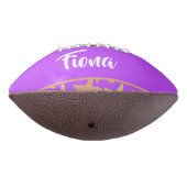 Ballon De Foot Élepée colorée sur violet (Tourné à 270°)
