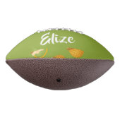 Ballon De Foot Oeufs en corbeille marron sur vert (Tourné à 270°)