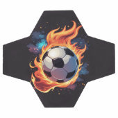 Ballon de football volant avec flammes. (Plat)