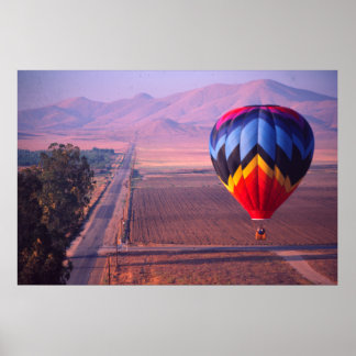 Ballon uitzicht bij zonsopgang poster