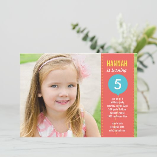 Ballons d'anniversaire - Invitation d'anniversaire (Debout devant)