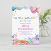Ballons Rainbow Unicorn Invitations d'anniversaire (Debout devant)