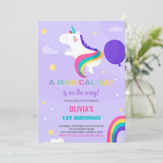 Ballons violets Unicorne Invitations d'anniversair (Debout devant)