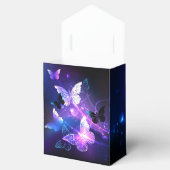 Ballotins Arrière - plan avec papillons de nuit (Ouvert)