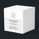 Ballotins Bain et emballage corporel faits maison | Noir et<br><div class="desc">Pour vos gommages, lotions, crèmes, beurres et savons faits à la main et faits maison, customisez cette boîte pour accommoder votre recette. Entièrement personnalisable, il peut donc être utilisé pour n'importe quel parfum ou saveur — et pas seulement des cadeaux de bain et de corps. Nous avons créé ces boîtes...</div>
