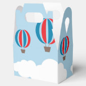 Ballotins Ballons À Air Chaud Au-Dessus Des Nuages (Ouvert)