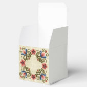 Ballotins Ballotin hongrois de broderie (Ouvert)