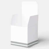 Ballotins Ballotin moderne à fleurs d'argent et de papillon (Ouvert)