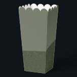 Ballotins Ballotin vert mousse à deux tons - apparence perso<br><div class="desc">Ce ballotin vert mousse à deux tons est votre arme secrète pour créer une ambiance événementielle moderne et épurée sans effort. La partie supérieure est dotée d'une mousse douce et mate, tandis que la partie inférieure apporte de la profondeur avec une texture acoustique tachetée, ce qui en fait un choix...</div>