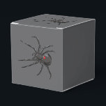 Ballotins Black Widow Spider Dessin original<br><div class="desc">Fête en forme de carré Favor Boîte cadeau imprimé avec Black Widow Spider Dessin original Art dessiné à la main illustration graphique par TheFabricSeal impression sur demande shop à Zazzle.com #ZazzleMade ©️ Original. https://www.zazzle.com/store/thefabricseal Célébrez Halloween et Goth à tout moment de l'année avec notre cool de couleur noire avec marquage...</div>
