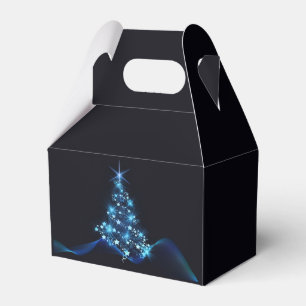 Ballotins Bleu brillant des étoiles sur l'arbre de Noël fonc