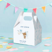 Ballotins Bleu garde-robe garçon accroché sur le Baby shower