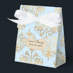 Ballotins Bleu pastel et doré vintage damassé<br><div class="desc">Boîte à faveurs antique aux accents de bleu bébé et doré faux pour compléter la collection ci-dessous.</div>