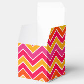 Ballotins Boîte cadeau avec échantillon rouge de chevron ave (Ouvert)