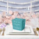 Ballotins Boîte de faveur de fête<br><div class="desc">Cette boîte de faveur de fête est présentée dans une élégante couleur sarcelle.
Personnalisez cet article et remplacez le texte d'exemple par le vôtre.
Conseil : il suffit d'ajouter vos excellents friandises et un ruban de fête.</div>