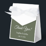 Ballotins Boîte de Faveur de Mariage Moderne Élégante Vert O<br><div class="desc">Boîte à faveur en forme de tente avec ruban</div>