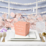 Ballotins Boîte de faveur de traitement de fête<br><div class="desc">Cette boîte de faveur de fête est présentée dans une couleur pêche élégante.
Personnalisez cet article et remplacez le texte d'exemple par le vôtre.
Astuce : il suffit d'ajouter vos excellents traitements et un ruban de fête.</div>