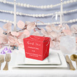Ballotins Boîte de faveur de traitement de fête<br><div class="desc">Cette boîte de faveur de fête est présentée dans une couleur rouge élégante.
Personnalisez cet article et remplacez le texte d'exemple par le vôtre.
Astuce : il suffit d'ajouter vos excellents traitements et un ruban de fête.</div>