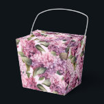 Ballotins Boîte de friandises à motif lilas pour fête<br><div class="desc">La boîte de faveur de fête est illustrée d'une impression florale de lilas.</div>