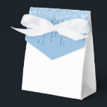 Ballotins Boîte de friandises à paillettes dégoulinantes pou<br><div class="desc">La boîte de cadeaux de fête est illustrée avec une fausse impression de paillettes dégoulinantes bleues sur le rabat avant. 
Parfait pour offrir des friandises en cadeau. Personnalisez cet article ou achetez-le tel quel.
Conseil : il suffit d'ajouter vos excellentes friandises et un joli ruban.




Impression sous licence</div>