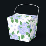 Ballotins Boîte de friandises à thème Hydrangea<br><div class="desc">La boîte de faveur de fête est présentée avec une impression florale d'hydrangea. 
Personnalisez cet article ou achetez-le tel quel.
Conseil : Ajoutez simplement vos excellentes friandises et un ruban festif.</div>