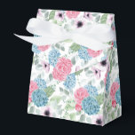 Ballotins Boîte de friandises à thème Hydrangea<br><div class="desc">La boîte de cadeaux est illustrée d'une impression florale d'hydrangea. 
Personnalisez cet article ou achetez-le tel quel.
Conseil : il suffit d'ajouter vos friandises et un ruban festif.</div>