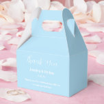 Ballotins Boîte de friandises pour fête<br><div class="desc">La boîte de cadeaux de fête est présentée dans une élégante couleur bleu clair.
Personnalisez cet article et remplacez le texte d'exemple par le vôtre.
Conseil : il suffit d'ajouter vos délicieuses friandises et un ruban de fête.</div>