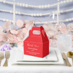 Ballotins Boîte de friandises pour fête<br><div class="desc">La boîte de faveur de fête est montrée dans une couleur rouge élégante.
Personnalisez cet article et remplacez le texte exemple par le vôtre.
Astuce : il suffit d'ajouter vos délicieuses friandises et un ruban de fête.</div>