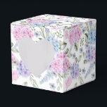 Ballotins Boîte de friandises pour fête avec impression d'ho<br><div class="desc">La boîte de faveur de fête est présentée avec une impression florale d'hortensia. 
Personnalisez cet article ou achetez-le tel quel.
Conseil : Ajoutez simplement vos excellentes friandises et un ruban de fête.</div>