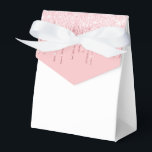Ballotins Boîte de traitement de la partie de la parties sci<br><div class="desc">La boîte de favoritisme de parti est affichée avec une empreinte de faux parties scintillant rose pâle sur le rabat avant. Parfait pour offrir des cadeaux. Customisez cet objet ou achetez tel quel. Astuce : Ajoutez simplement vos bonnes friandises et ajoutez du ruban mignon. Impression sous licence</div>