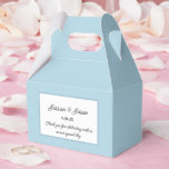 Ballotins Boîte de traitement de partie<br><div class="desc">La boîte de faveur de la fête est affichée dans une élégante couleur bleu brouillard. Customisez cet élément et modifiez l'exemple de texte sur le vôtre. Astuce : Ajoutez simplement vos bonnes friandises et ajoutez un ruban festif.</div>