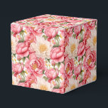 Ballotins Boîte de traitement Pink Peonies Party<br><div class="desc">La boîte de faveur Party est présentée avec une belle couleur rose peonies imprimé floral. Customisez cet objet ou achetez tel quel. Astuce : Ajoutez simplement vos bonnes friandises et ajoutez un ruban festif. Image sous licence</div>