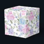 Ballotins Boîte de traitement pour partie d'impression Hydra<br><div class="desc">La boîte de faveur de la fête est affichée avec une impression florale d'hydrangée. Customisez cet objet ou achetez tel quel. Astuce : Ajoutez simplement vos bonnes friandises et ajoutez un ruban festif.</div>