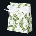 Ballotins Boîte de traitement pour partie d'impression Hydra<br><div class="desc">La boîte de faveur de la fête est affichée avec une impression florale d'hydrangée blanche. Customisez cet objet ou achetez tel quel. Astuce : Ajoutez simplement vos bonnes friandises et ajoutez un ruban festif. Image sous licence</div>