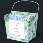 Ballotins Boîte de traitement pour partie d'impression Hydra<br><div class="desc">La boîte de faveur de la fête est affichée avec une impression florale d'hydrangée. Customisez cet élément et modifiez l'exemple de texte sur le vôtre. Astuce : Ajoutez simplement vos bonnes friandises et ajoutez un ruban festif. Image sous licence</div>