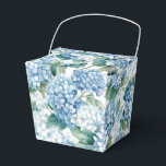 Ballotins Boîte de traitement pour partie d'impression Hydra<br><div class="desc">La boîte de faveur de la fête est affichée avec une impression florale d'hydrangée. Customisez cet objet ou achetez tel quel. Astuce : Ajoutez simplement vos bonnes friandises et ajoutez un ruban festif. Image sous licence</div>