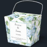 Ballotins Boîte de traitement pour partie d'impression Hydra<br><div class="desc">La boîte de faveur de la fête est affichée avec une impression florale d'hydrangée. Customisez cet élément et modifiez l'exemple de texte sur le vôtre. Astuce : Ajoutez simplement vos bonnes friandises et ajoutez un ruban festif. Image sous licence</div>