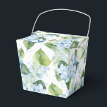 Ballotins Boîte de traitement pour partie d'impression Hydra<br><div class="desc">La boîte de faveur de la fête est affichée avec une impression florale d'hydrangée. Customisez cet objet ou achetez tel quel. Astuce : Ajoutez simplement vos bonnes friandises et ajoutez un ruban festif. Image sous licence</div>