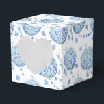 Ballotins Boîte de traitement pour partie d'impression Hydra<br><div class="desc">La boîte de faveur de la fête est affichée avec une impression florale d'hydrangée. Customisez cet objet ou achetez tel quel. Astuce : Ajoutez simplement vos bonnes friandises et ajoutez un ruban festif.</div>