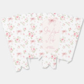 Ballotins Chaussures florales sur le point de faire de la po (Déplié)