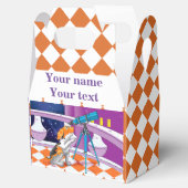 Ballotins Chiot et télescope beige roux dans le château (Ouvert)