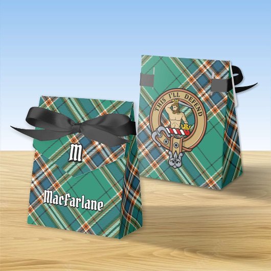 Ballotins Clan MacFarlane Crest sur Tartan de chasse antique