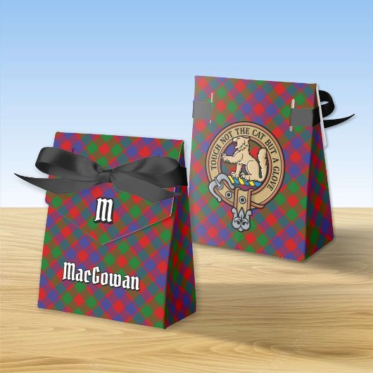 Ballotins Clan MacGowan Crest sur Tartan