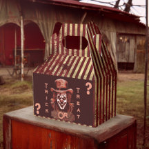 Clown effrayant de Trickster tordu