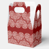 Ballotins Coeurs de dentelle blanche sur un riche Arrière -  (Ouvert)