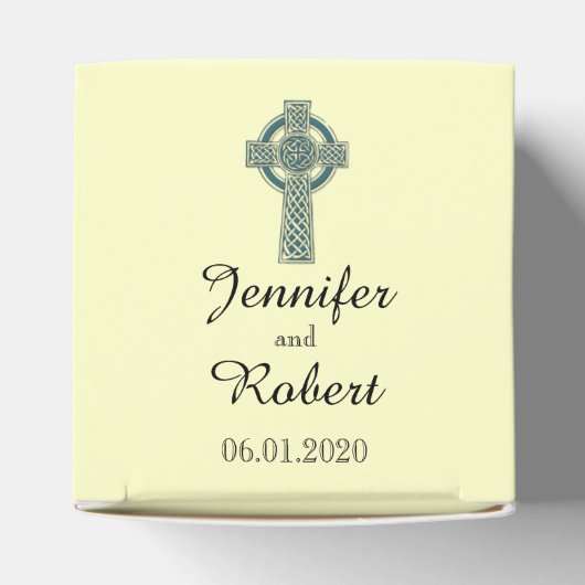 Ballotins Croix celtique en boîte de préférence de mariage T (Haut)